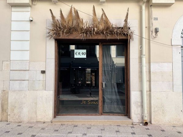 negozio in affitto ad Andria in zona Centro Storico