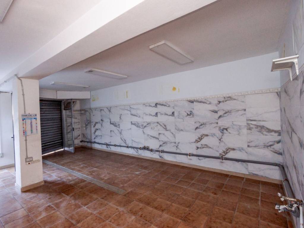 negozio in affitto ad Andria in zona Centro Storico