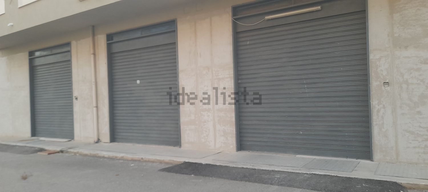 locale commerciale in affitto ad Andria