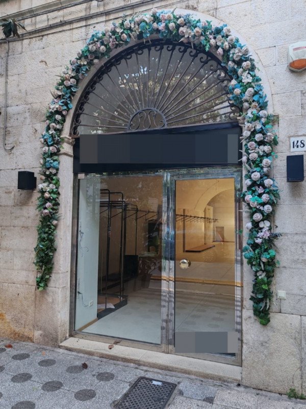 negozio in affitto ad Andria