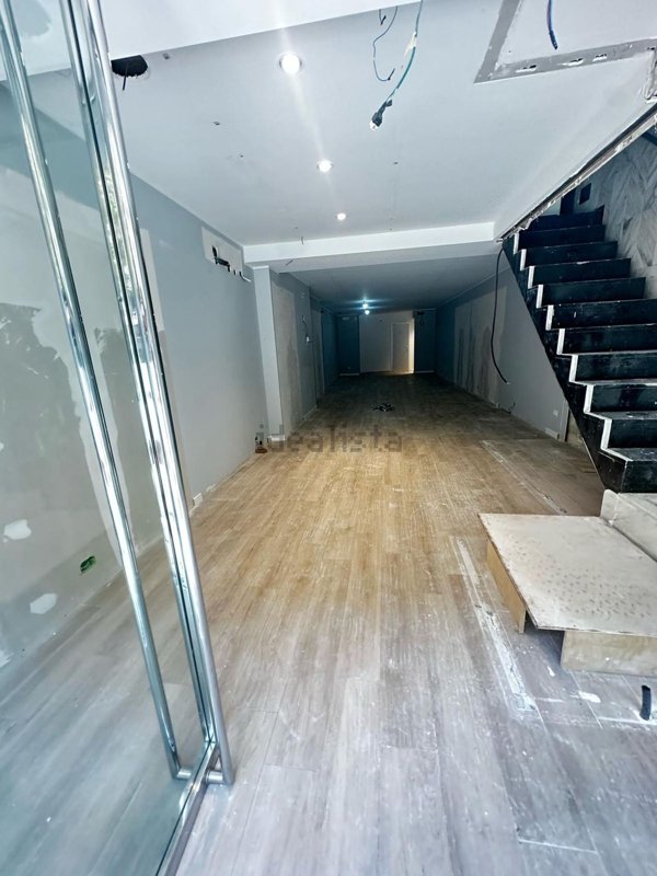 locale commerciale in affitto ad Andria