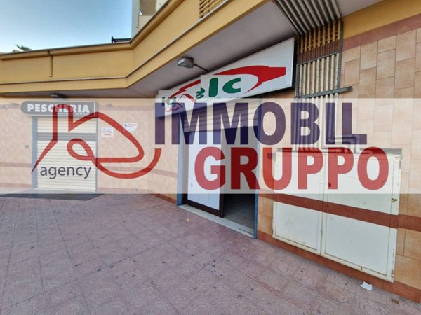 negozio in affitto ad Andria