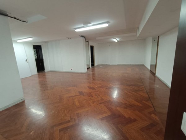 negozio in affitto ad Andria