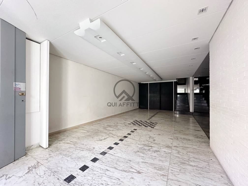 negozio in affitto ad Andria