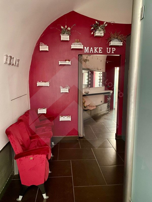 locale commerciale in affitto ad Andria