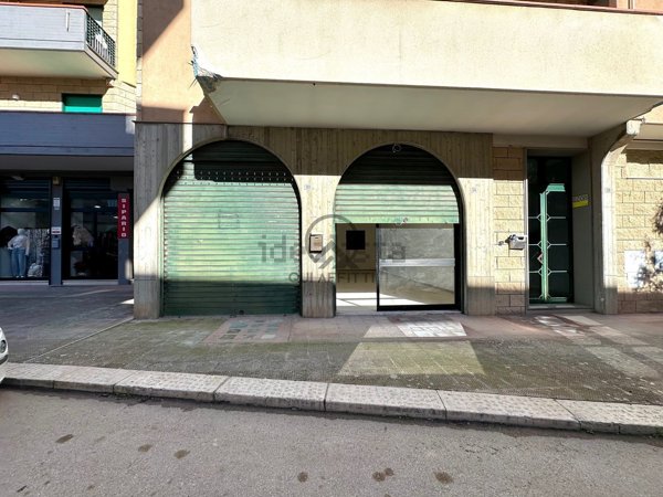 locale commerciale in affitto ad Andria