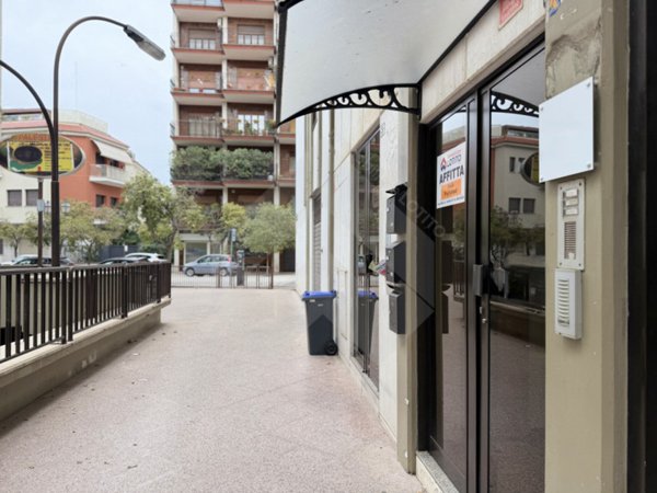 ufficio in affitto ad Andria