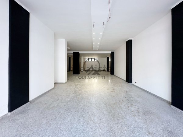 locale commerciale in affitto ad Andria