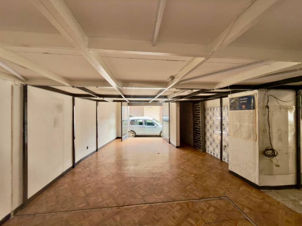 locale commerciale in affitto ad Andria