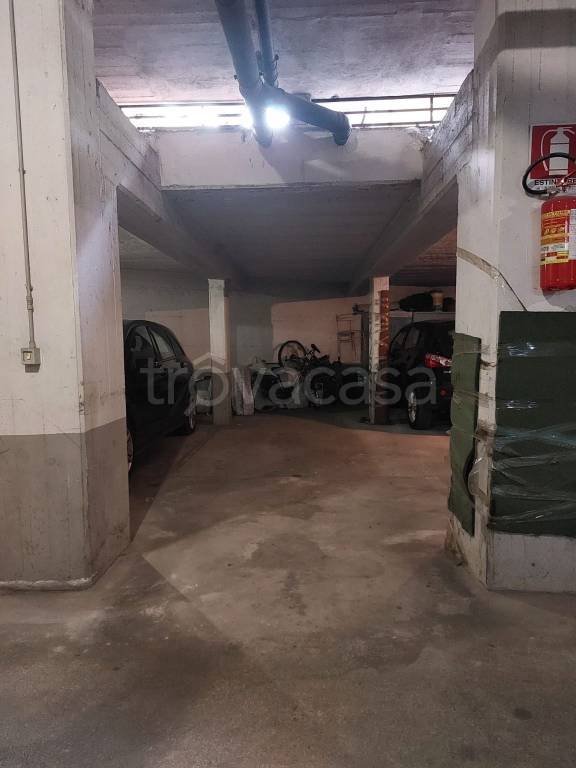 box auto in affitto ad Andria