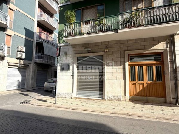 locale commerciale in affitto ad Andria