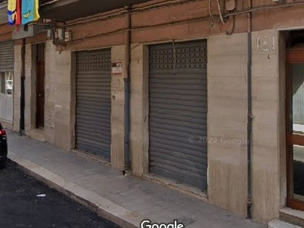 negozio in affitto a Barletta in zona Borgovilla