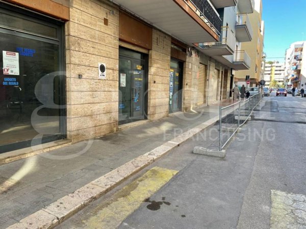 negozio in affitto a Barletta