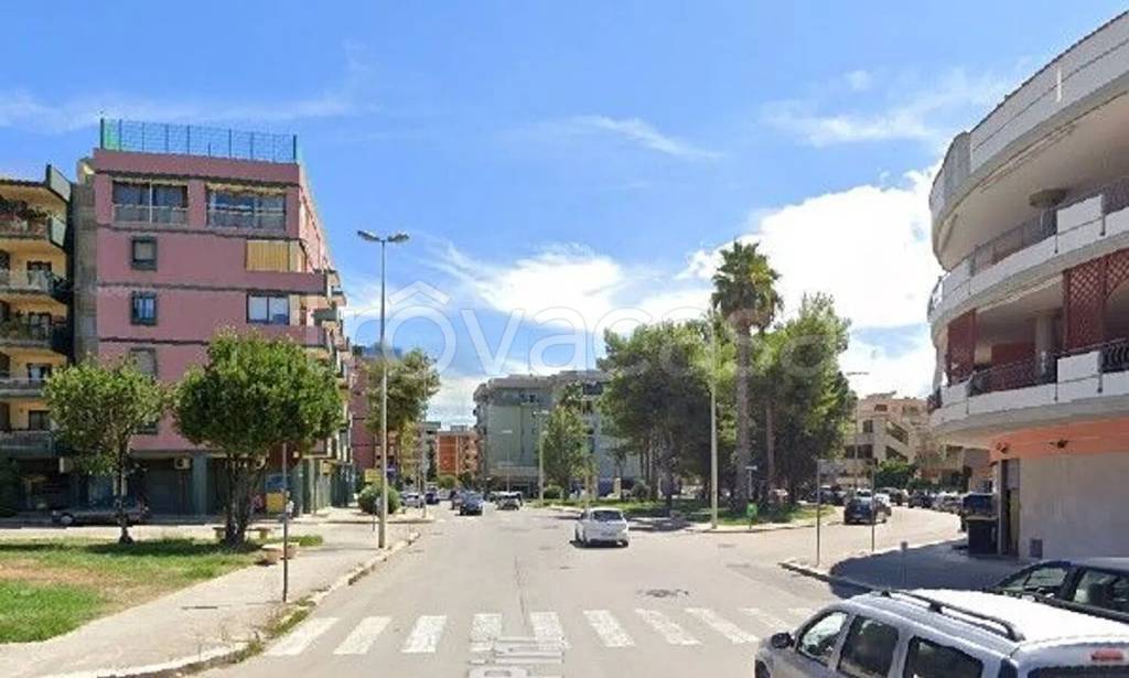 negozio in affitto a Barletta