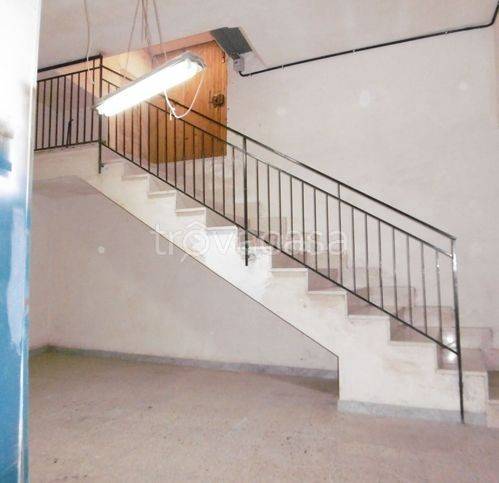 negozio in affitto a Barletta in zona Settefrati