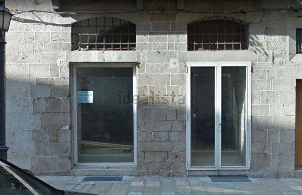 locale commerciale in affitto a Barletta