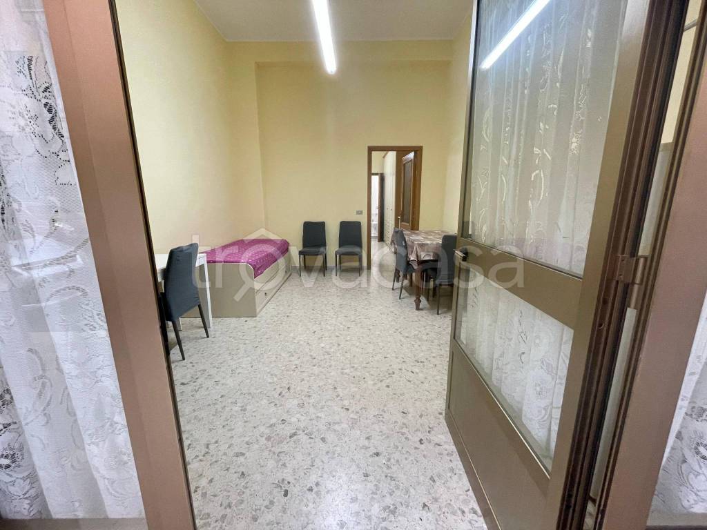 appartamento in affitto a Barletta in zona Settefrati