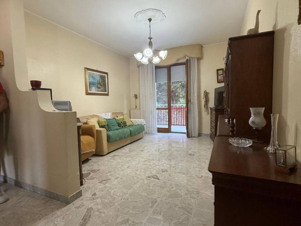 appartamento in affitto a Barletta in zona Patalini
