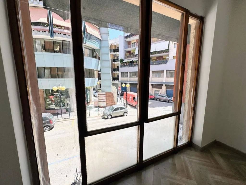 ufficio in affitto a Barletta in zona Centro Città