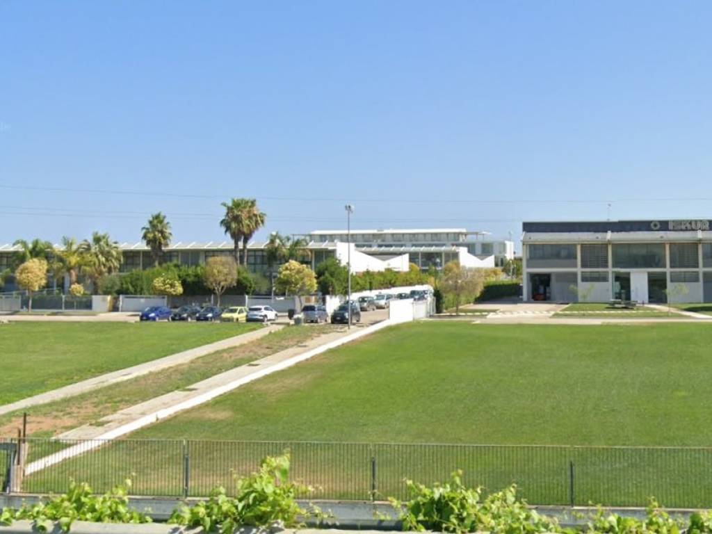 locale commerciale in affitto a Barletta in zona Montaltino