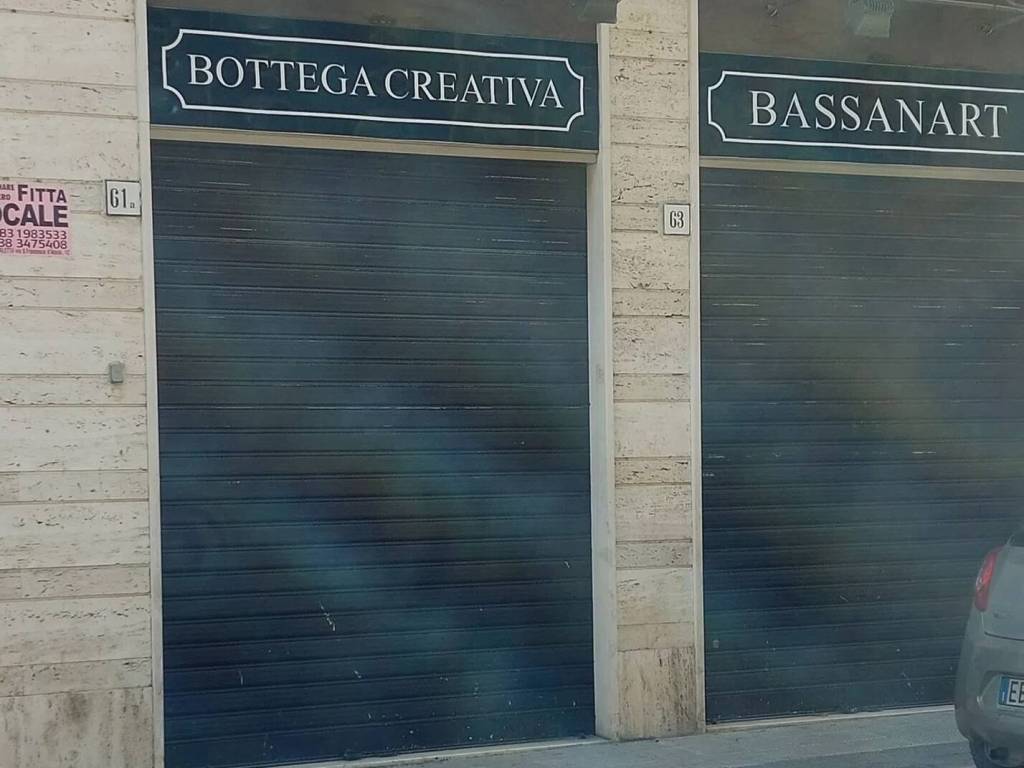 negozio in affitto a Barletta in zona Centro Città