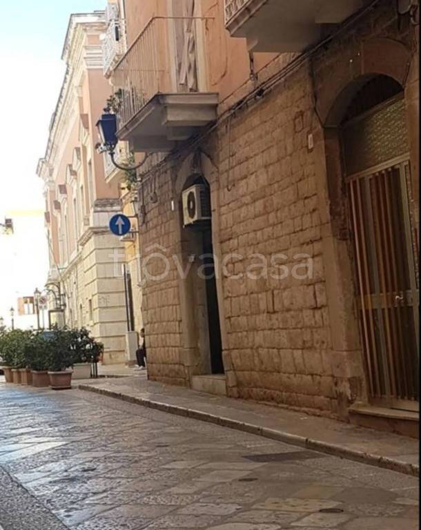 negozio in affitto a Barletta in zona Centro Città