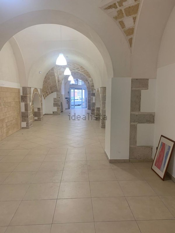 locale commerciale in affitto a Barletta in zona Settefrati