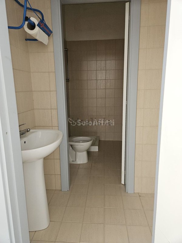 capannone in affitto a Barletta