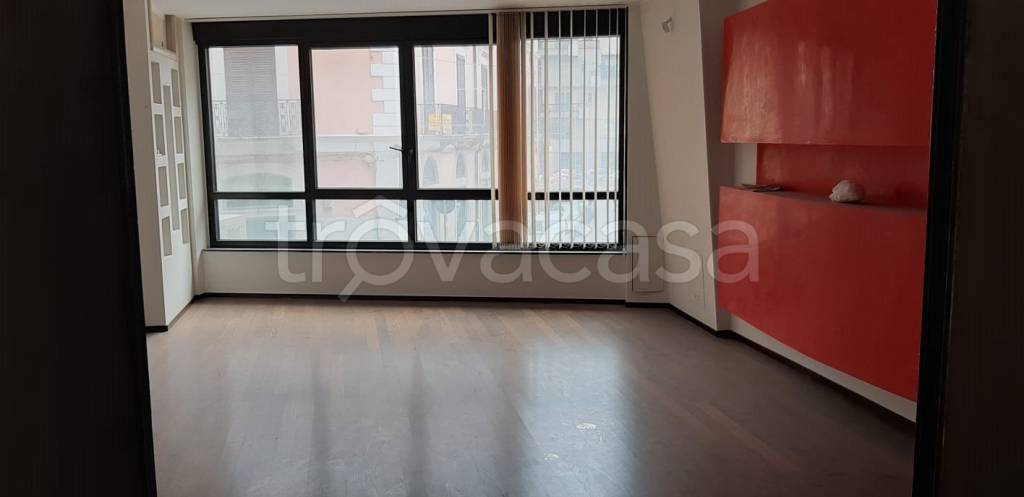 ufficio in affitto a Barletta in zona Centro Città