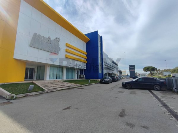 capannone in affitto a Barletta