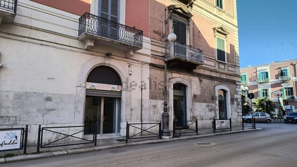 locale commerciale in affitto a Barletta