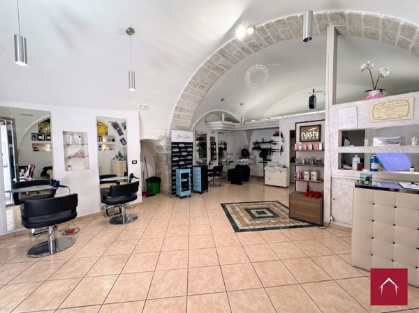 locale commerciale in affitto a Barletta in zona Settefrati