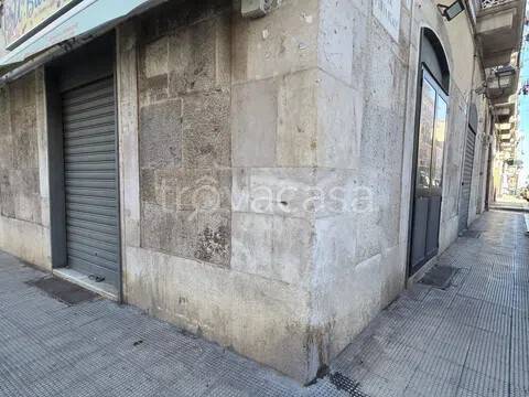 negozio in affitto a Barletta in zona Centro Città