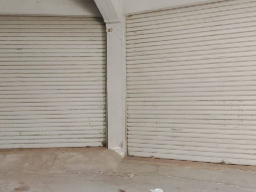 negozio in affitto a Barletta in zona Settefrati