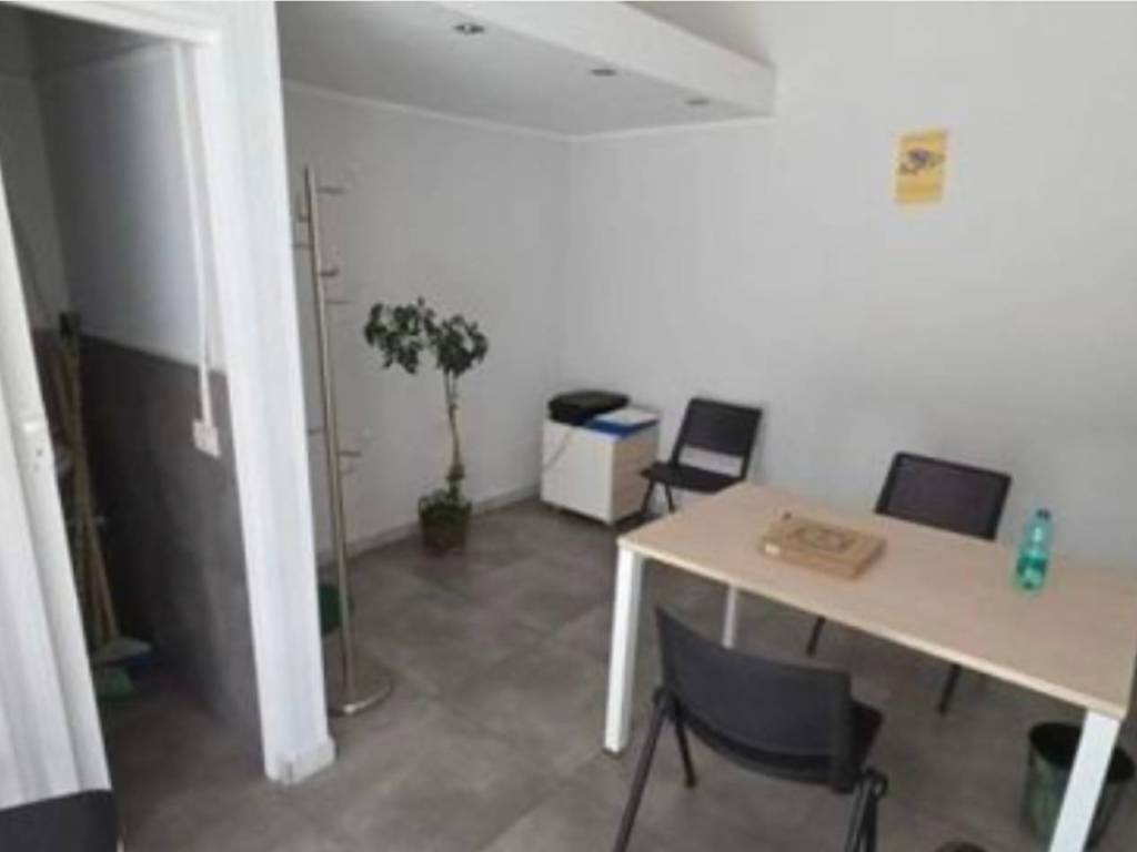appartamento in affitto a Barletta in zona Settefrati