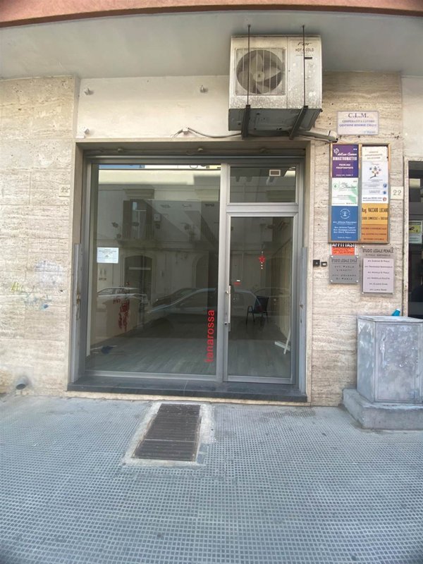 locale commerciale in affitto a Barletta in zona Centro Città