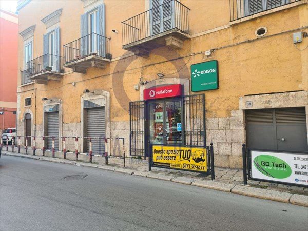 locale commerciale in affitto a Bisceglie