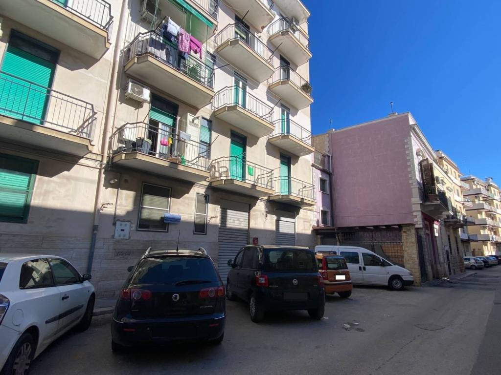 negozio in affitto a Bisceglie