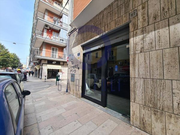 negozio in affitto a Bisceglie
