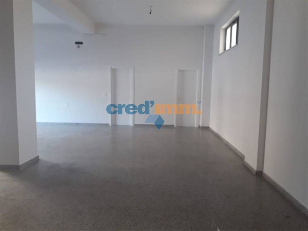 negozio in affitto a Bisceglie