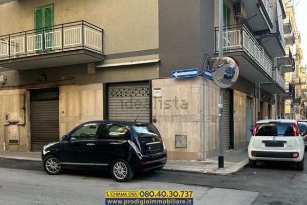 locale commerciale in affitto a Bisceglie