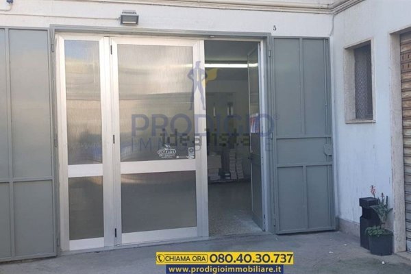 locale commerciale in affitto a Bisceglie