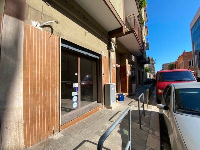negozio in affitto a Bisceglie