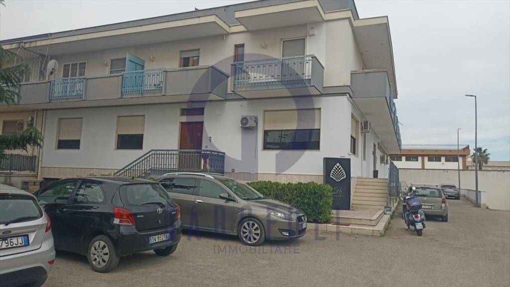 negozio in affitto a Bisceglie