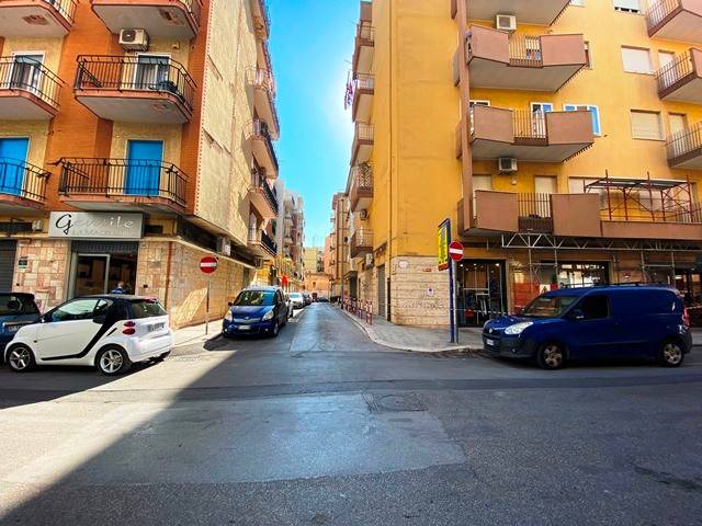 negozio in affitto a Bisceglie