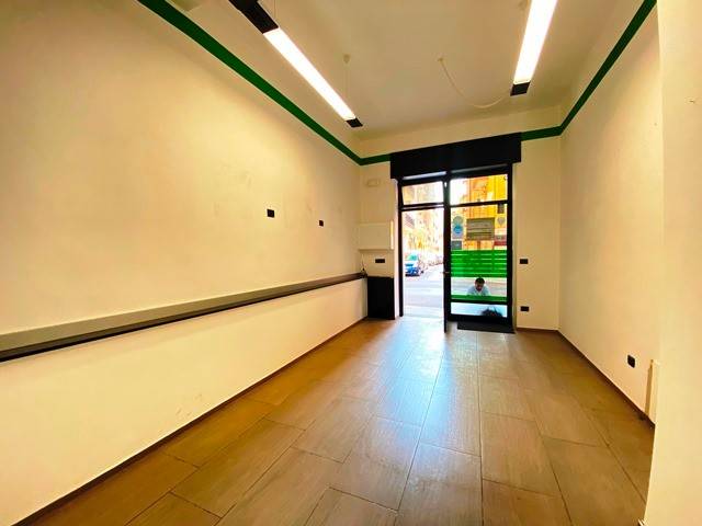 negozio in affitto a Bisceglie