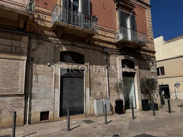 locale commerciale in affitto a Bisceglie in zona Centro Città