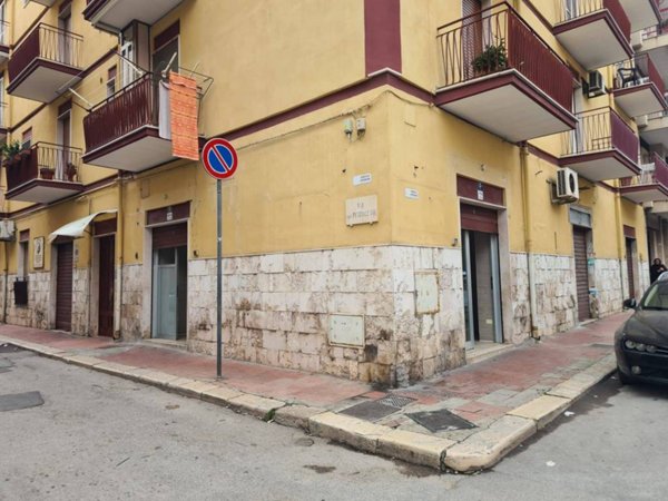 negozio in affitto a Bisceglie