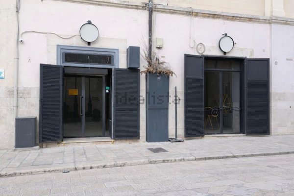 locale commerciale in affitto a Bisceglie in zona Centro Città