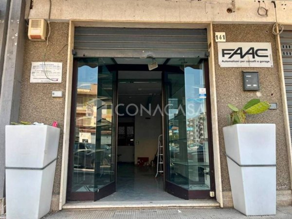 negozio in affitto a Bisceglie